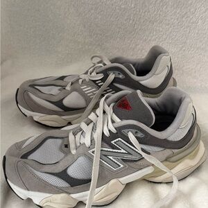 New Balance 9060 Gray GC9060GY Youth 6.5Y / Women 8–8.5